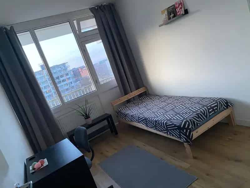 Kamer nabij Biljmer Arena - inclusief meubels