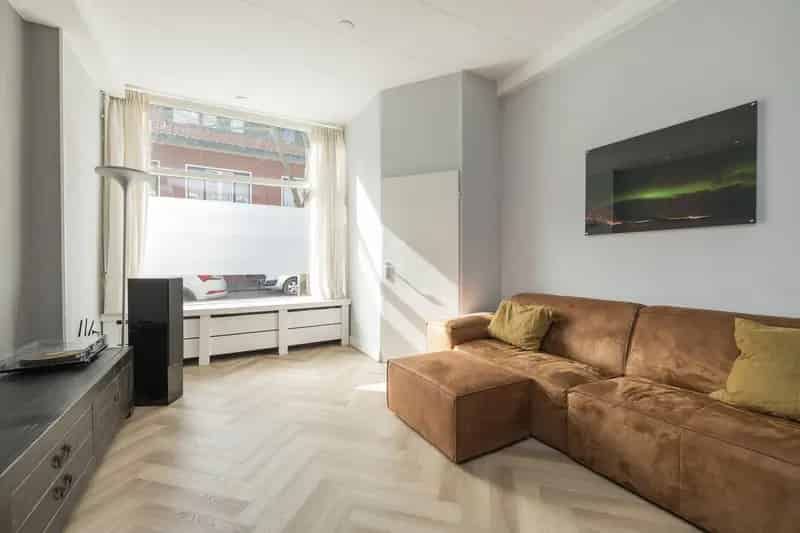 Appartement te koop Leiden Centrum: Moderne benedenwoning met tuin