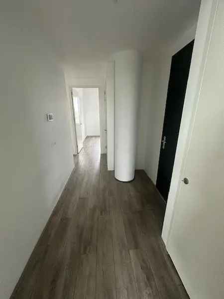 Luxe 4-kamerappartement 100m² Balkon Parkeerplaats