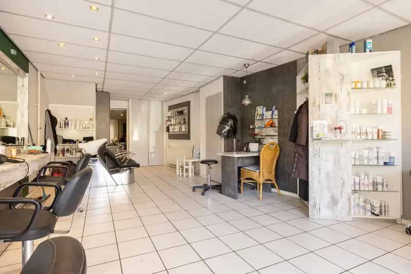 Belegging Hilversum: Winkel met Appartement Vaartweg