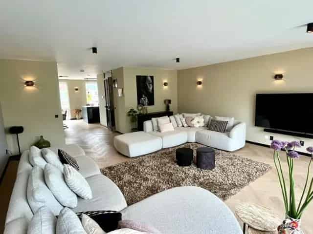 5 Slaapkamers Villa te huur Den Haag Uithofslaan - Kort verblijf