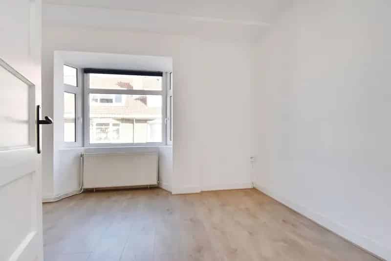4 Kamer Dubbel Bovenhuis Den Haag Rustige Straat Nabij Zuiderpark