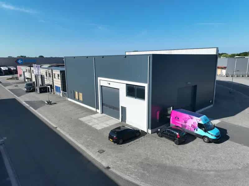 Bedrijfshal Nijkerk te Huur Galvanistraat 220m2