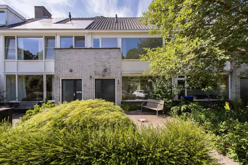 Huis te koop Tuindorp Oost Utrecht grote tuin vrij uitzicht