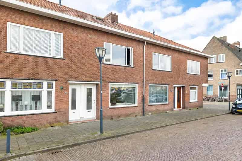 Gezellige jaren 30 woning 4 slaapkamers Vlissingen
