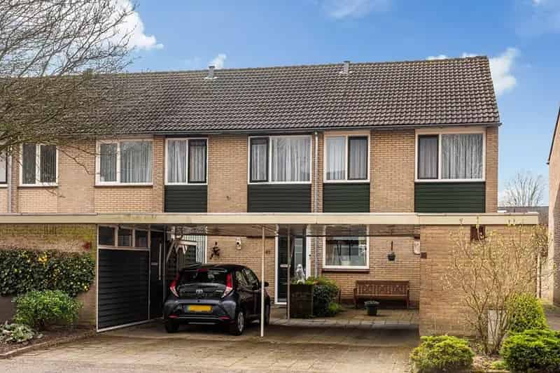 Ruime Hoekwoning 4 Slaapkamers Oldenzaal