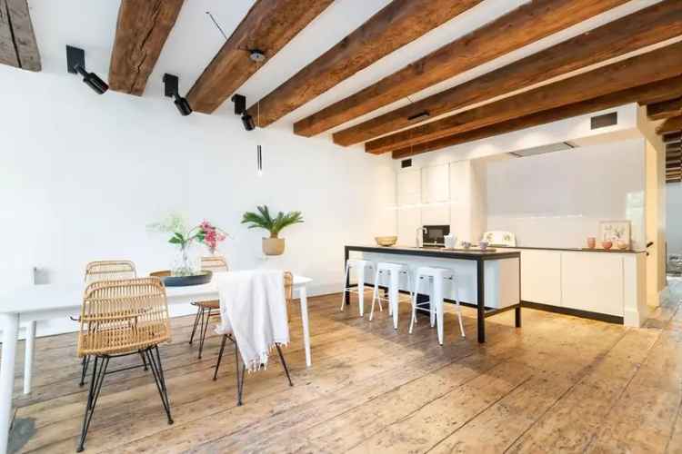 150m2  Monumentale Appartement Lastage 3 slaapkamers