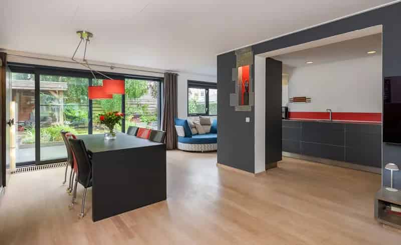 Royale Energiezuinige Woning Apeldoorn 4 slaapkamers Grote Tuin