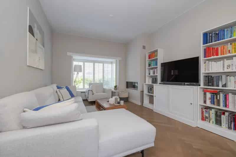 Huis te koop Bussum: Sfeervolle 3 slaapkamer tweekapper
