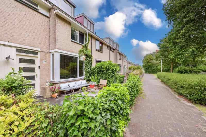 Moderne Tussenwoning Kudelstaart 4 slaapkamers 2 badkamers