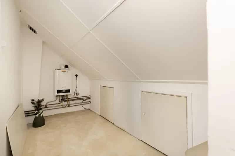 Charmante Hoekwoning 4 slaapkamers 117m2 253m2 perceel
