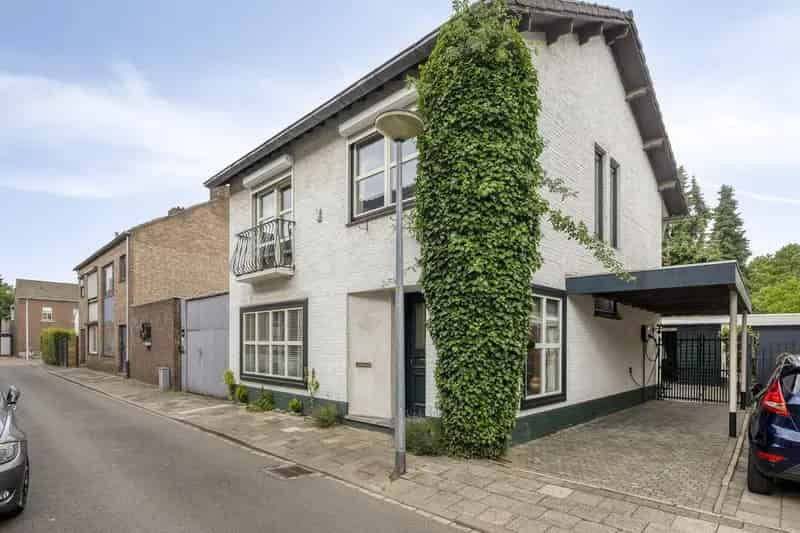 Vrijstaande woning Heugem 3 slaapkamers grote tuin