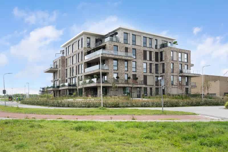 Appartement 120m2 Barendrecht De Hofdame  2 parkeerplaatsen