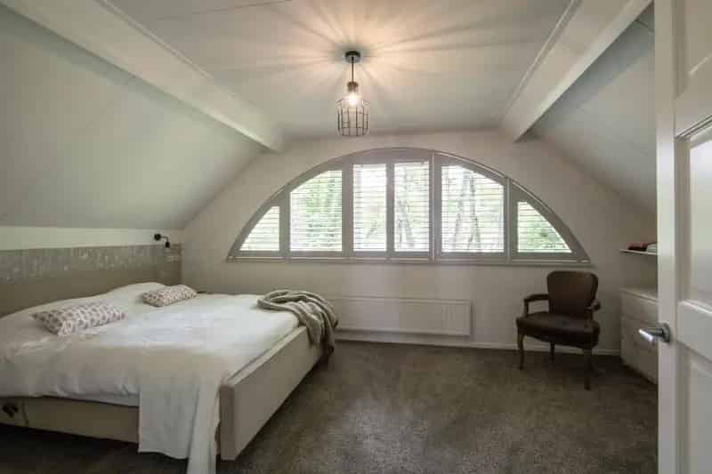 Vrijstaande Villa te Ugchelen Bosrijke Oase Waterval 3 Slaapkamers