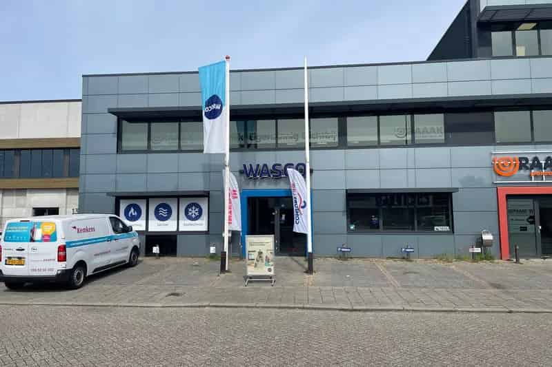 Bedrijfshal te Huur Den Bosch 405m² Kantoor Showroom Opslag