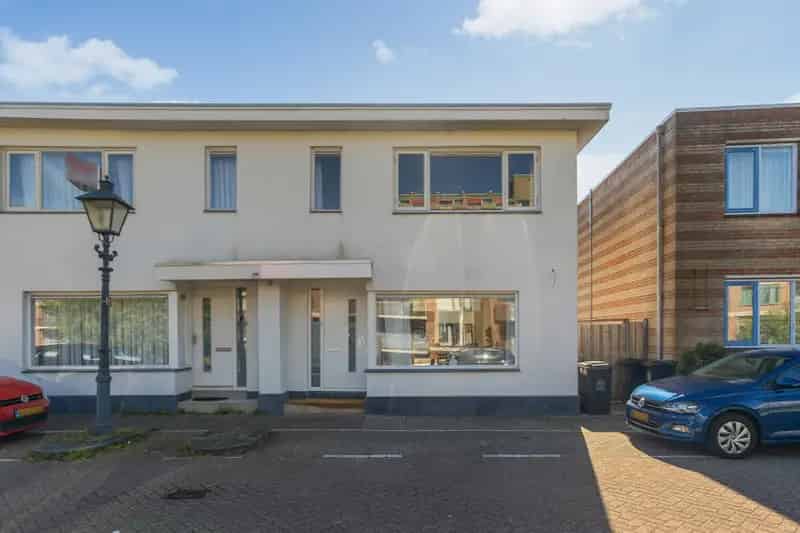Twee Onder Een Kapwoning Groot IJsselmonde