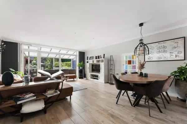 Vrijstaande woning Slikkerveer: 4 slaapkamers, royale tuin