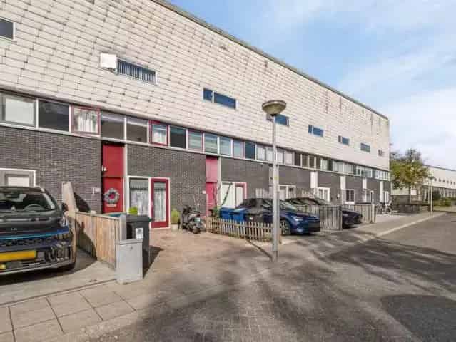 Ruime eengezinswoning te koop in Almere