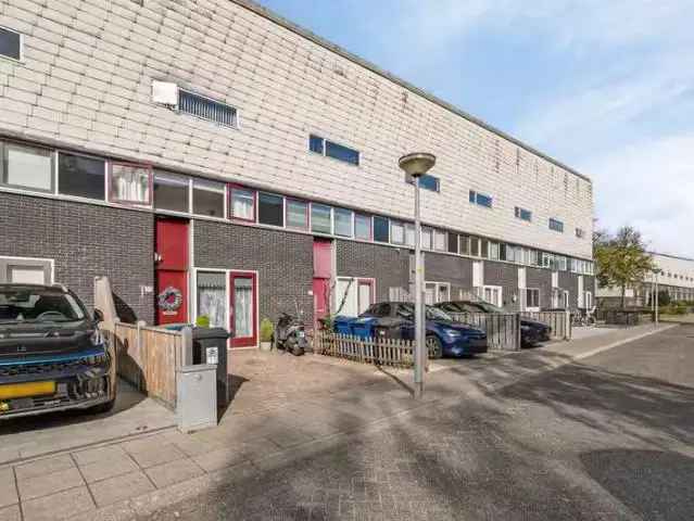 Ruime eengezinswoning te koop in Almere