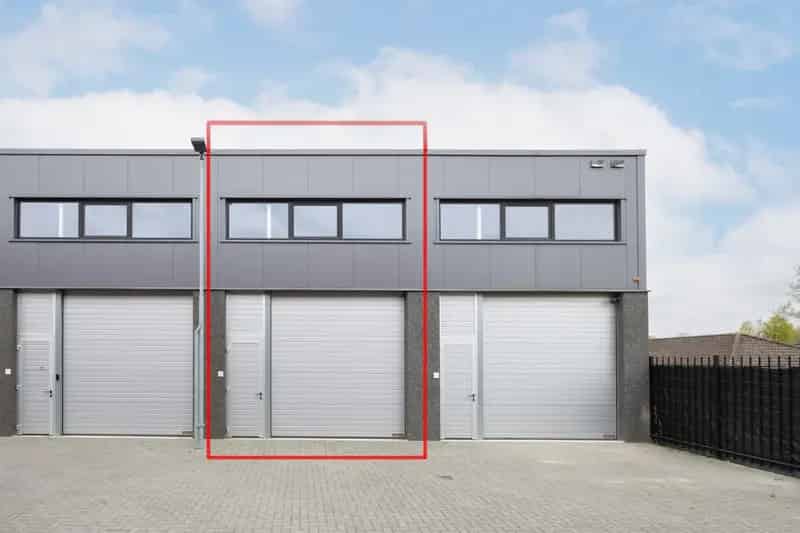 Bedrijfshal te Huur Rijsbergen 90m² Kantoor Opslag