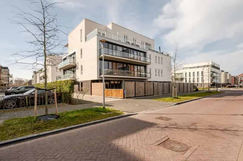Modern Appartement Almere Poort Ruim Dakterras Vloerverwarming