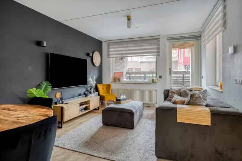 3 Kamer Appartement Schiedam Centrum 2 Slaapkamers Balkon Berging