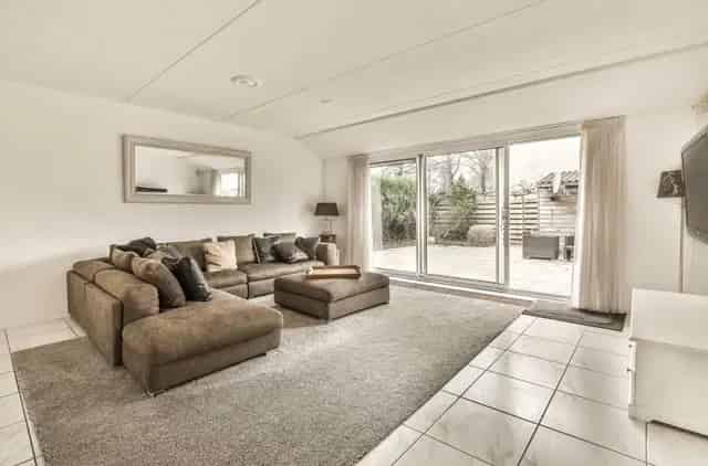 Ruime Hoekwoning 6 Kamers te Huur Amstelveen