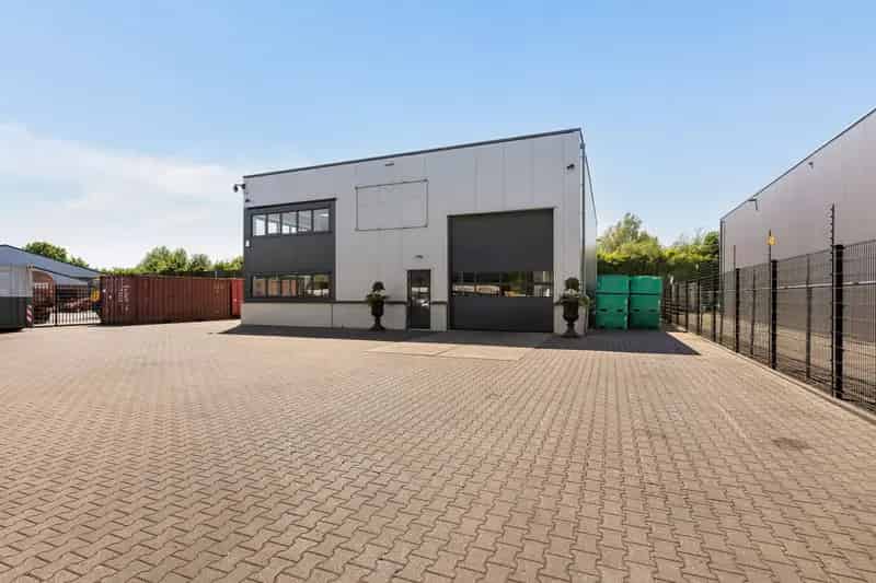 Bedrijfshal Zwolle | Zoek bedrijfshallen te huur: Graham Bellstraat 35 8013 PL Zwolle 
