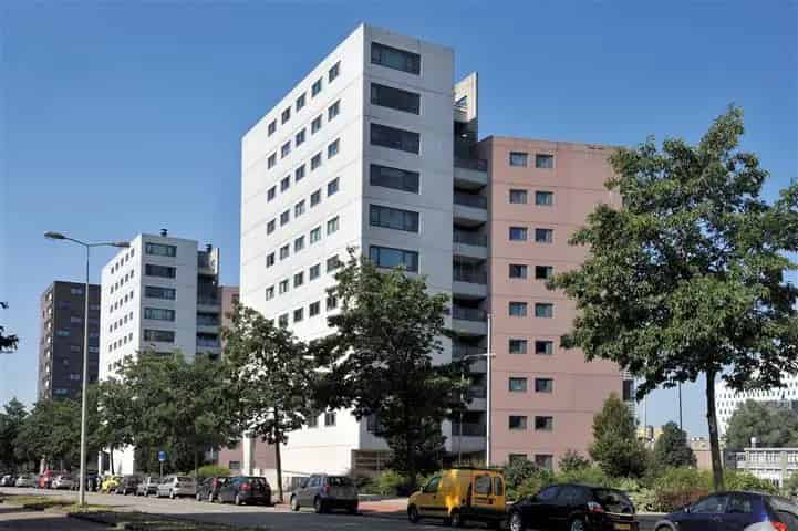 2-Kamer Appartement Erasmusweg Den Haag