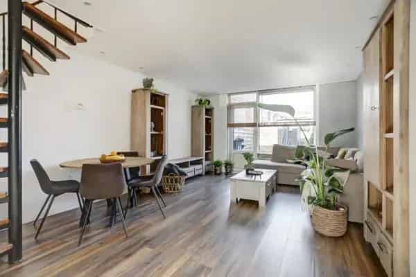 Starterswoning Meeuwenplaat 99m2 Eigen Grond 3 slaapkamers