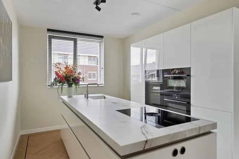 Luxe Gasloze Hoekwoning Zetten 3 Slaapkamers A+++