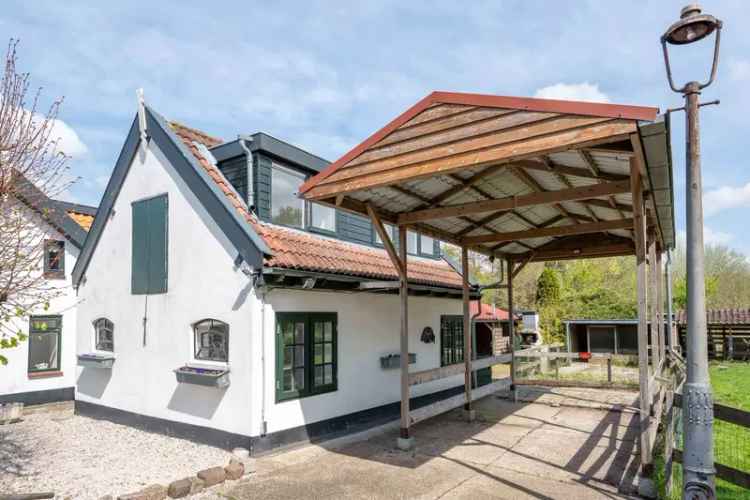 Huis te koop Vrouwenweg Leiden: Unieke woonboerderij met veel ruimte en mogelijkheden