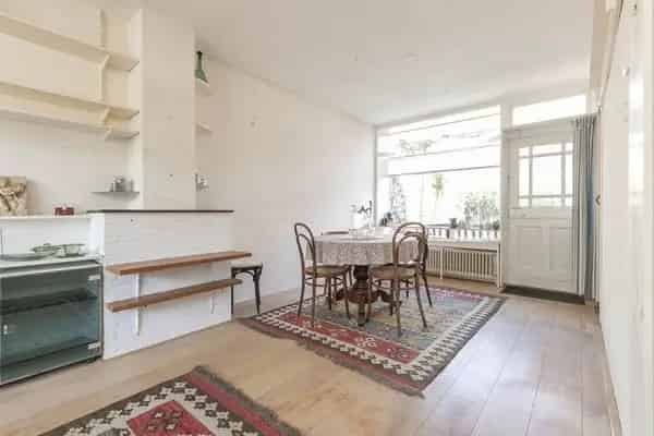 Hoekwoning Leiden 4 slaapkamers Garage Diepe Tuin 104m2