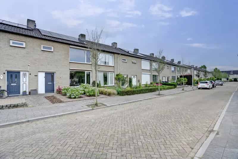 Gezinswoning Valkenswaard 4 slaapkamers 113m2 Tuin Airco