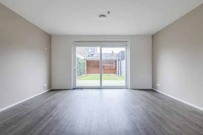 Moderne 5 Slaapkamers Huis te Koop Nijkerk Royale Garage