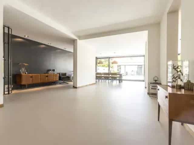 Luxe 5 Slaapkamer Villa te Huur Badhoevedorp