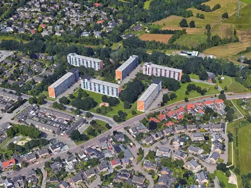 Ruim 3-kamer appartement met balkon nabij uitvalswegen