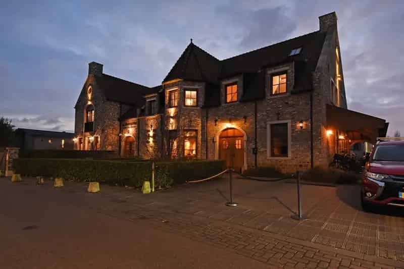 Woon Werk Kasteel Rijswijk Restaurant B&B 522m2