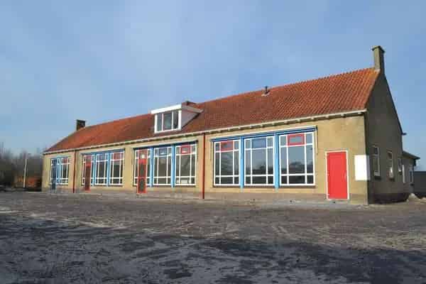 Appartement begane grond voormalig schoolgebouw 2 slaapkamers