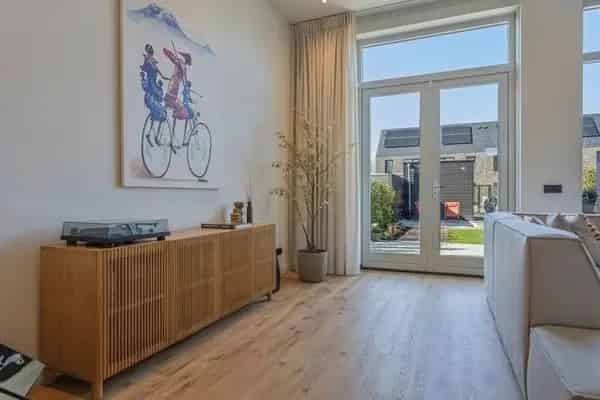 5 Slaapkamers Nieuwe Gezinswoning Park16Hoven A+++