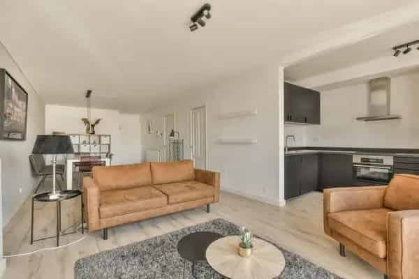 2 Slaapkamers Appartement Jordaan Dacosta 80m2 Balkon