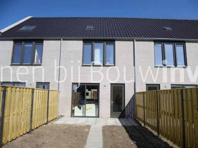 Tussenwoning 127m2 3 slaapkamers Tuin Zwolle