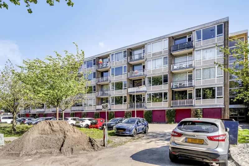 Ruim 4 Kamer Appartement Wormerveer Balkon Berging