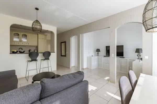 Ruim 3-kamer appartement Almere Stad nabij centrum