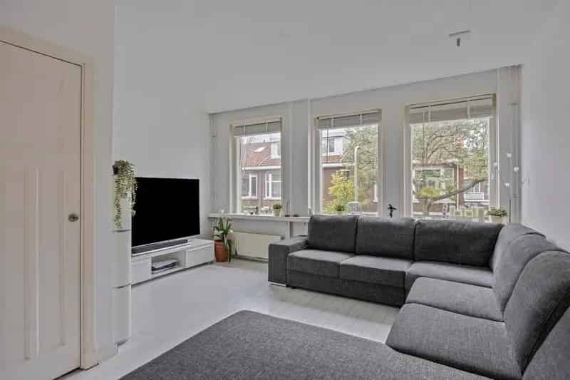 3-kamer Maisonnette Laakkwartier Balkon Luxe Badkamer