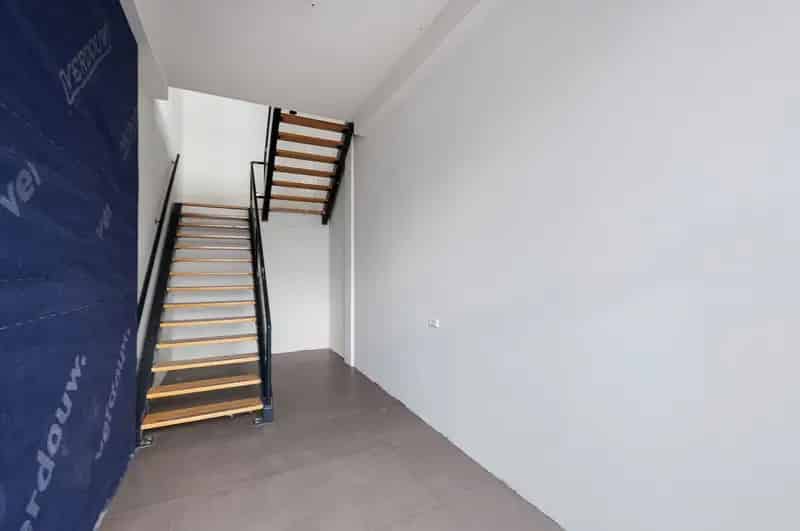 Kantoor Reeuwijk | Zoek kantoren te huur: Leeghwaterstraat 7 2811 DT Reeuwijk 