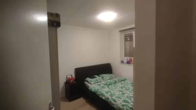 Kamer te Huur in Appartement - Gemeubileerd - 1 Jaar
