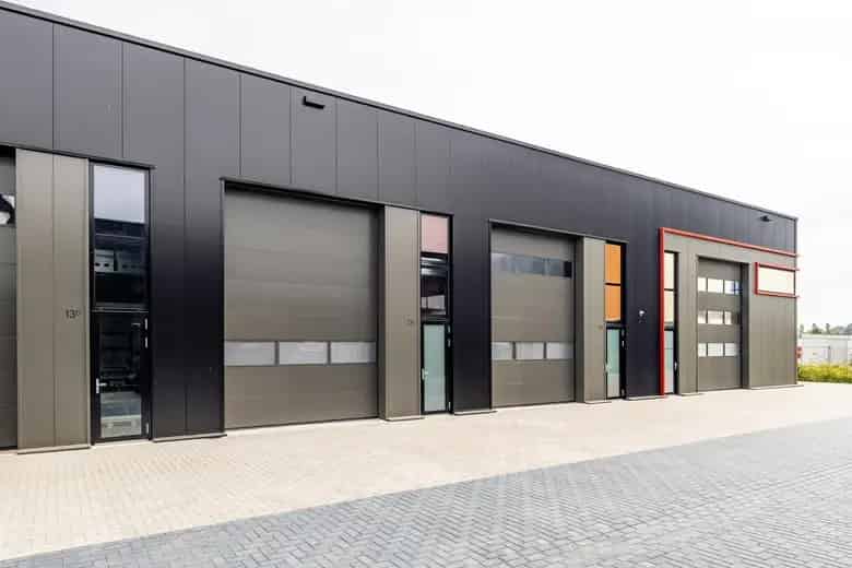 Bedrijfsruimte 126 m2 te huur of te koop Zutphen