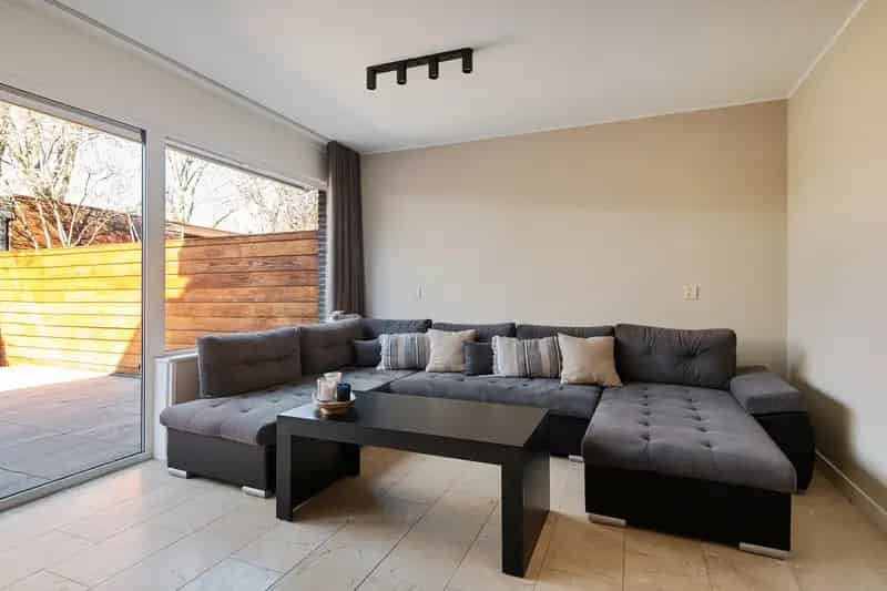 Huis te koop Hoorn 3 slaapkamers moderne keuken tuin 12m