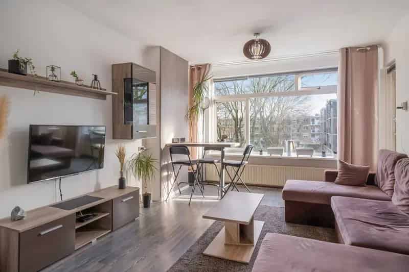 Appartement te koop Den Haag 4 slaapkamers 88m2 2 balkons